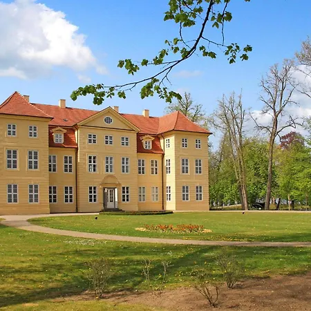 شقة Ferienwohnung Mirow *